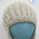 Gorro tejido en lana - oreja