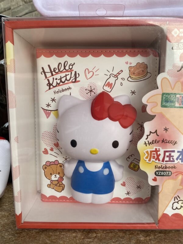 Libreta Squishi Hello Kitty